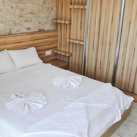 Вилла Sleeps 8 Pool Air Con Wifi Овачик